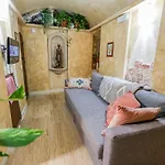 Charming Private Underground Retreat Self Check-in Apartament *