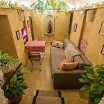 Apartament Charming Private Underground Retreat Self Check-in