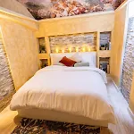 Charming Private Underground Retreat Self Check-in * Rzym