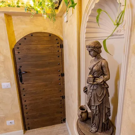شقة Charming Private Underground Retreat Self Check-in روما